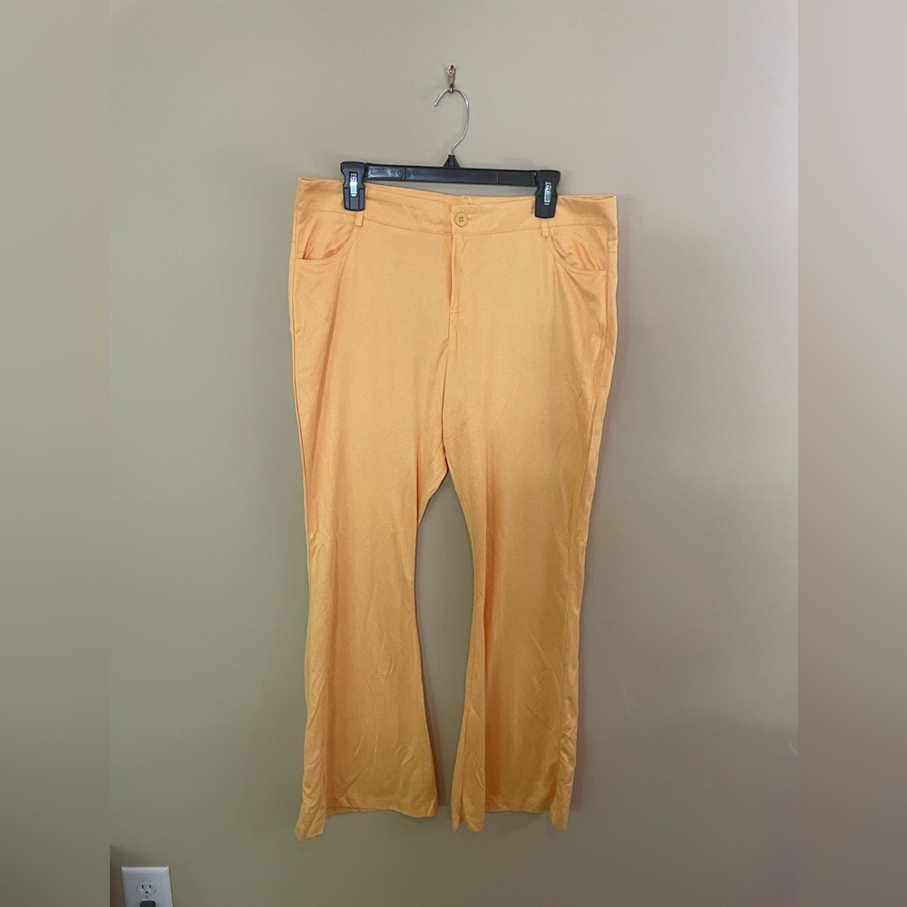 Women’s faux suede yellow bell bottom pants, Sz XL, functional pockets & button